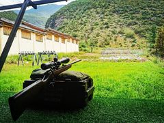 -猎鹰谷实弹射击俱乐部