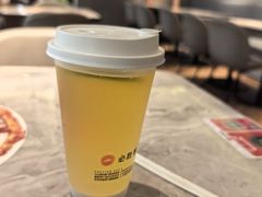 -必胜客(上海新南方商城PH店)