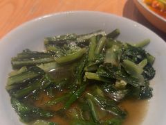 -吃饭皇帝大土家民族菜(正大广场店)