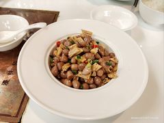 -红樱桃·欢乐餐厅(太原里店)