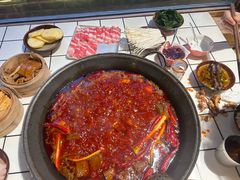 -卤校长老火锅(沙坪坝直营店)