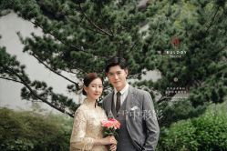 -雪中彩影婚纱摄影·微光艺术中心