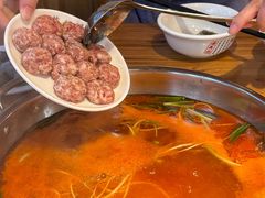 -苗伯妈酸汤火锅