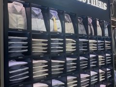 -斯普瑞斯奥特莱斯