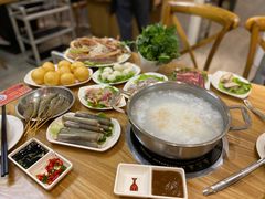 -吉友粥底火锅(方斜路店)