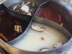 -彤德莱火锅(果园路店)