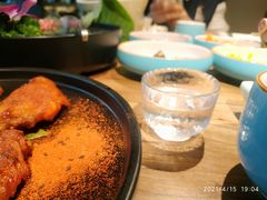 -明洞阿姨·韩式酱蟹烤肉·创意料理(三元桥店)