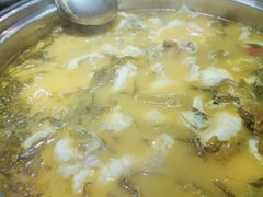 -严厨老坛酸菜鱼(张掖路店)