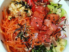 慢煮奶油挪威三文魚件配沙拉-农畉LONFOOD(福田星河COCOPark店)