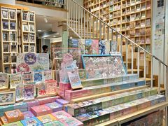 -猫的天空之城概念书店(苏州平江店)