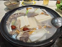 -九寨沟特色牦牛肉汤锅