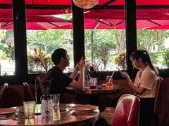 -BROWNSTONE布朗石西班牙餐厅(富城店)