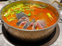 -野山舂·贵州现舂酸汤牛肉(民生路店)