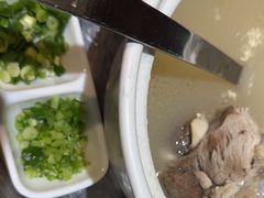 -永红源啤酒·烧烤·海鲜·大排档(青特城店)