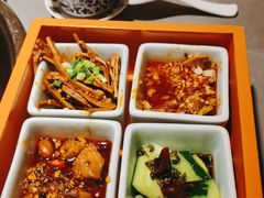 -吃城都·鱼蛙火锅(西玉龙街店)