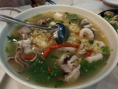 -光海鲜鱼翅餐厅(叻差拉披色路店)