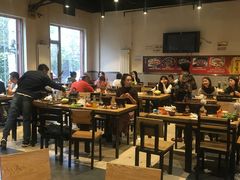 大堂-范贤光鸡公煲(平乐园总店)