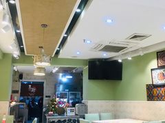 -丽丽三鲜螺蛳粉(田林路店)