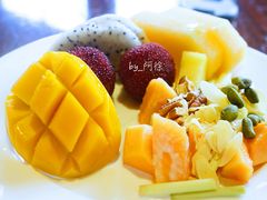06-杭州西子湖四季酒店-WL BISTRO西湖餐厅(灵隐路店)