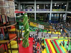 -蒙特利亲子乐园