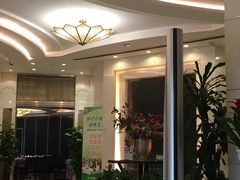 -御花园·粤菜·海鲜火锅(中山公园店)