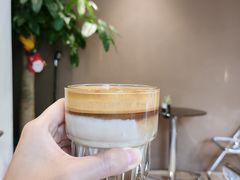 -Fridi Patisserie Cafe