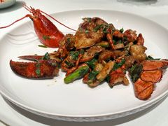 金不换炒波士顿龙虾-炳胜私厨(万象前海店)