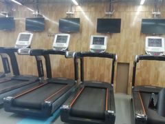 -爱尚韦德同科游泳馆