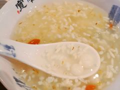 桂花米酒小汤圆-宽窄巷成都菜(青岛路万达广场店)