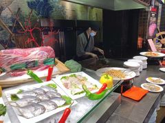 -四海一家自助餐(益田假日广场店)