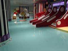 -涨巢·潮玩水疗局