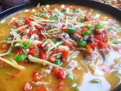 鲜锅兔-邱金小炒·30 年盐帮江湖菜(自贡店)