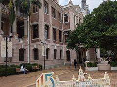 -香港大学