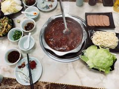 -多多大红焖羊肉馆