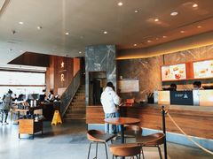 -星巴克臻选(南京艾尚天地店)