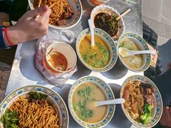 -金杨拉面王小吃面馆·牛三宝面·红烧牛肉粉