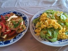 -老根农家饭店