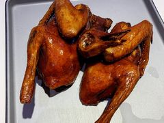 烤乳鸽-粤小馆(天安云谷店)