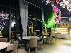 -荣耀.西式融合餐厅(留云湖店)