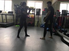 -拳义格斗搏击散打泰拳拳击俱乐部(裕华店)