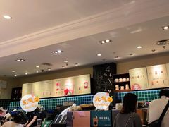 -星巴克臻选(威海威高广场店)