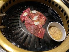 -炼火烤肉店