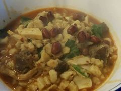 -老乌家特色小炒泡馍(大皮院店)