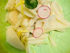 -湖畔鲁菜·二十年老字号餐厅(大明湖店)