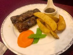 肩胛大块黑椒牛排-92°C俄式厨房(中央大街店)