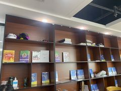 -新航道雅思托福·留学·考研培训(人民广场校区)
