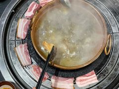 -阿山卓·野生菌火锅·纳西火塘烤肉