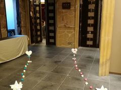 -岳辰齿科(浦东长泰店)