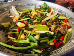 -95号酱骨·一块豆腐(展春园西路店)