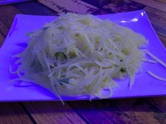 -亚龙湾亚泰商业街